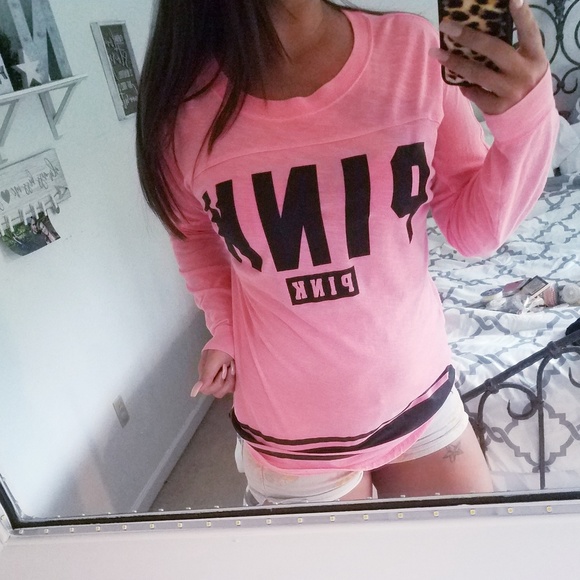 PINK Victoria's Secret Tops - EUC▪Victoria's Secret PINK》Open Back Long Sleeve
